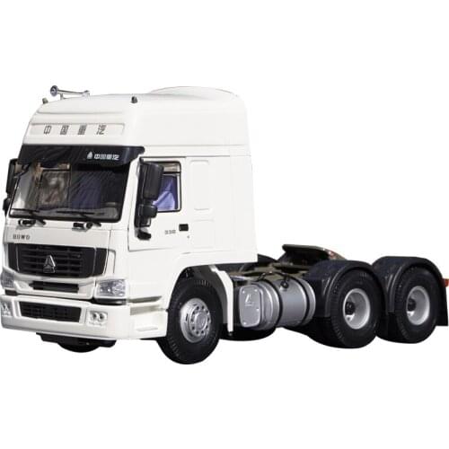 1/24 alloy die-casting simulation car model Sinotruk Howo 336 tractor people collection childrens toys gifts family display