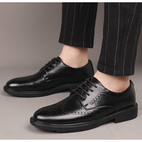 Men Dress Shoes genuine Leather Casual Shoes lace up oxfords 2021 Mens Wedding party Shoes brogue original Social shoes male
