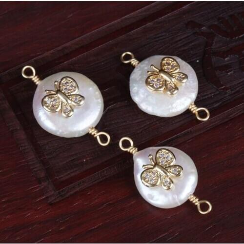 Multi cz crystal paved tiny gold butterfly insect charm freshwater pearl connector bead charm for bracelet earring jewelry DIY