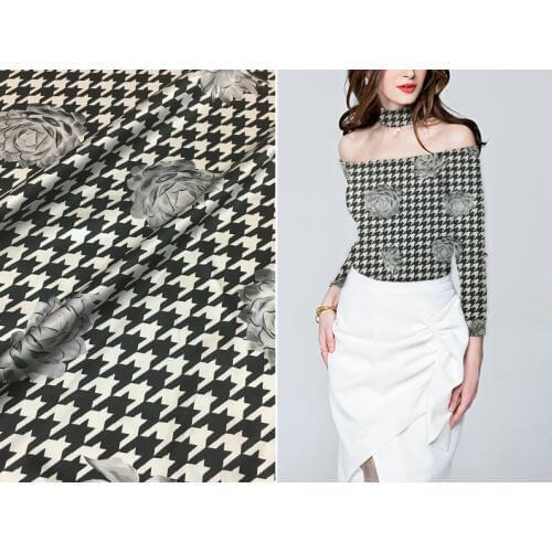 Black and white houndstooth fleshy printed silkworm silk cheongsam cloth 19 mm heavyweight silk stretch satin fabric for dress