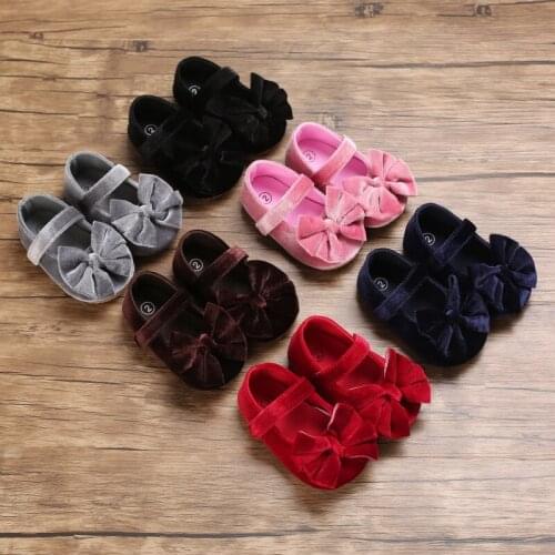 Baby Girls Cotton Shoes Retro Spring Autumn Toddlers Prewalkers Cotton Shoes Infant Soft Bottom First Walkers 0-18M