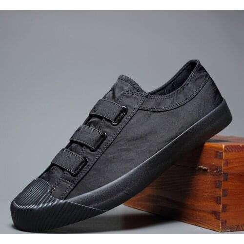 Mens Canvas Shoes Male Spring And Autumn Period Men Cloth Shoes A Pedal Lazy Joker Tide Sneakers Shoes