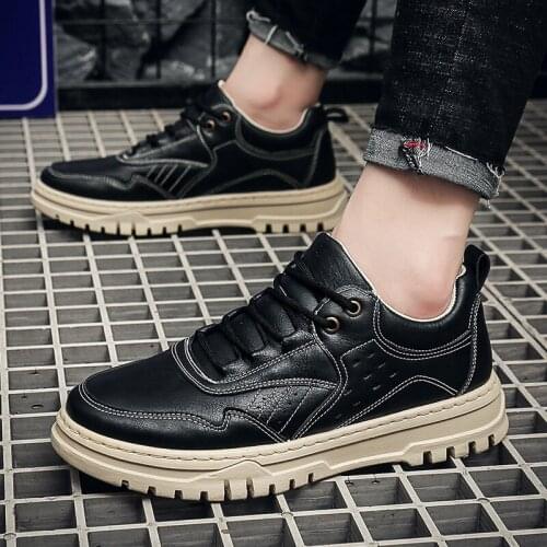 2021 Mens New Tooling Shoes Fashion Casual Martin Leather Shoes Non-Slip Flat Bottomed Lightweight Four Seasons Mens Shoes