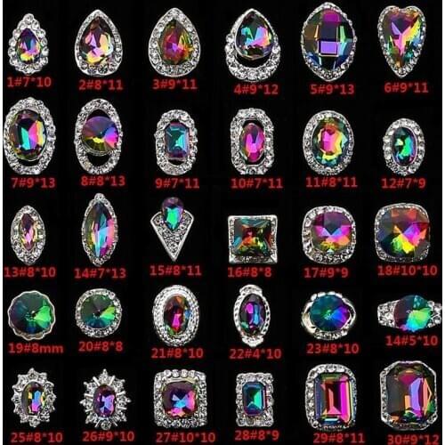 Factory Wholesales Super Shiny 30 Kinds 10pcs K9 3d Metal Rhinestone Nail Art pedrinhas atacado decorazioni Metal Strass Nail