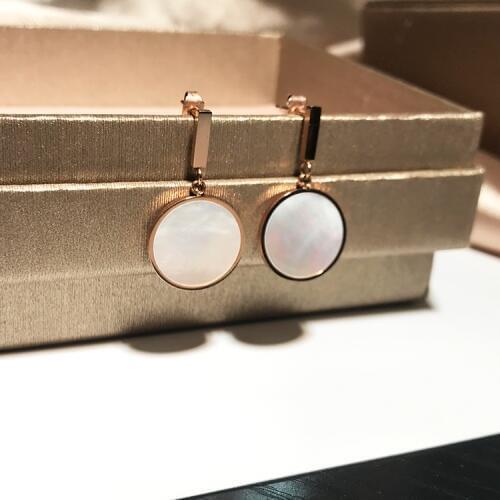 YUN RUO Simple & Fashion Natural Shell Round Stud Earring Woman Rose Gold Color Titanium Steel Jewelry Birthday Gift Never Fade