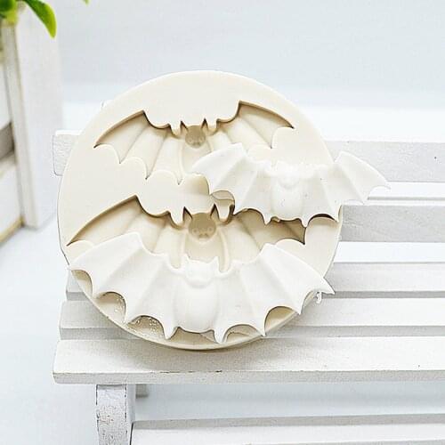 XiaoXiang Bat Silicone Fondant Molds Wedding Cake Decorating Tools, Cake Molds For Baking Chocolate Resin Molds M2026