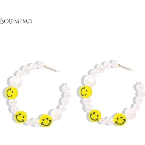Lalynnly Pearls Hoop Earrings Women Girls Jewelry Cute Resin Yellow Smile Face Circle Droop Earrings Bijoux Birthday Gift E79101