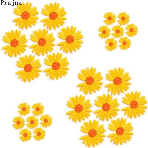 10/20PCS Daisy/Sun Flower Embroidered Patches For Clothing Thermoadhesive patches Cartoon Iron On Patches Kids On Clothes Badges