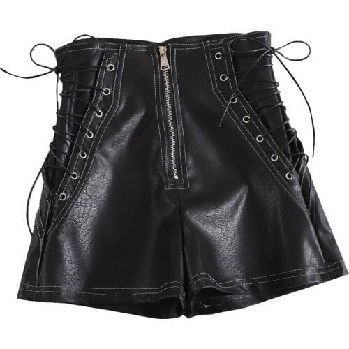 MUMUZI Europe Fashion autumn new black leather wide leg shorts simple design casual high waist front zipper shorts female