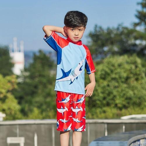 Kids Short Sleeve Two Piece Rash Guards set Swim Shirt Top and Trunks Bathing Suits Swimsuits Shark Print Swimwear Sunsuit Cap