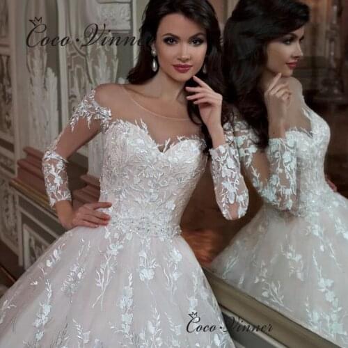 Sheer Neck Illusion Long Sleeves Dubai Lace Wedding Dress 2021 Good Quality Pretty Appliques Wedding Gown Plus Size W0893