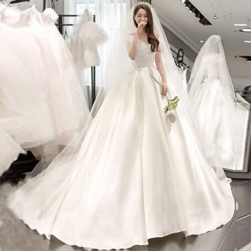 Glamorous Off The Shoulder Wedding Dress Princess Ball Gowns Sweep Train Vestido De Novia Pleats Short Sleeves Bridal Dresses