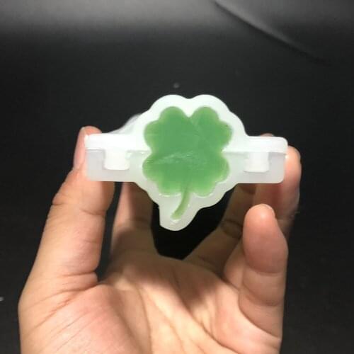 Free Shipping Clover Silicone Column Mold tube loaf soap molds Cartoon shaped candle moulds