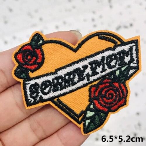 10Pcs/lot Heart shaped Flowers Women Embroidery Patches for T-shirt Iron on Stripes Appliques Clothes Stickers Clothing Badges