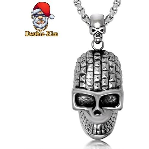 Skull head Pendant Necklace Men Hiphop Street Culture Titanium Stainless Steel Fashion Trendy Chain Necklace Man Jewelry Gift