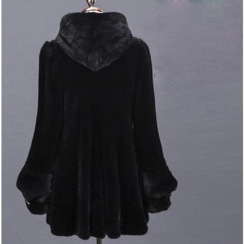 Womens real mink fur coat hooded long sleeved warm jacket mink fur midium long outerwear female winter overcoat