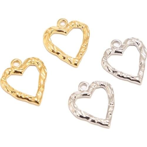 Stainless Steel 5pcs Gold Tone Charm Hollow Heart Pendants 16*18mm Embossing Connectors For DIY Love Jewelry Necklaces Making
