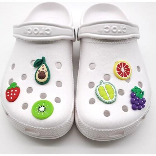 Hot 1pc Cartoon Fruits Shoe Charms Buckles Grapes Avocado Shoe Accessories PVC Croc Jibz Garden Sandals Kids Party Xmas Gifts