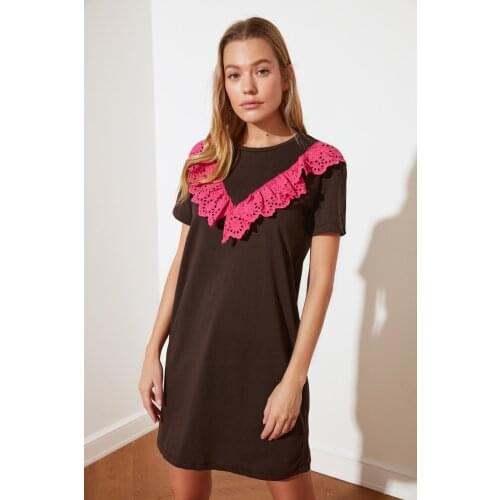 Trendyol Lace Detail Knit Dress TWOSS20EL2819