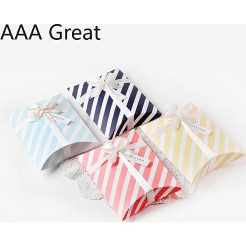 50Pcs/Lot Gift Box Packaging Boxes Candy Kraft Paper Wedding Baby Birthday Party Favor Striped Dots Pillow Christmas Present Kid