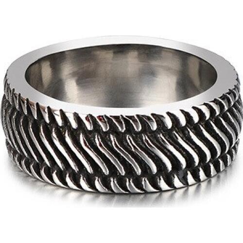 Innovative jewelry titanium steel wheel pattern ring Retro locomotive 316 stainless steel wheel ring