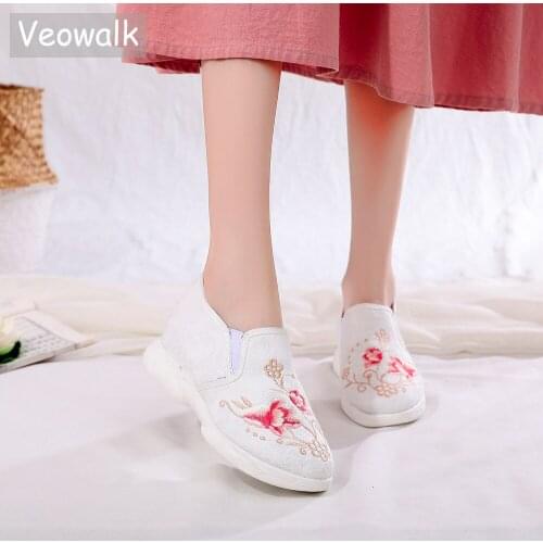 Veowalk Flower Embroidered Women Jacquard Cotton Slip On Platform Loafers Ladies Casual Clunky Sneakers Dad Shoes Black Pink