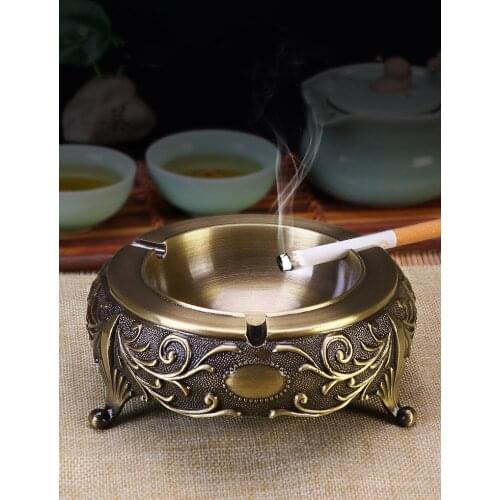 Copper ashtray home living room coffee table Chinese ashtray creative retro Nordic light luxury desktop decoration male gift