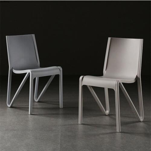 Nordic Dining Chair Outdoor Plastic Chair Casual Dining Chairs Fashion Simple Personality Creative Back Chair House Furniture
