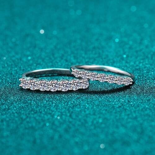 UMQ Round Tiny D Color Moissanite Ring Excellent Cut Diamond Test Past 0.28 ct VVS1 Moissanite Casual Rings Elegant Jewelry