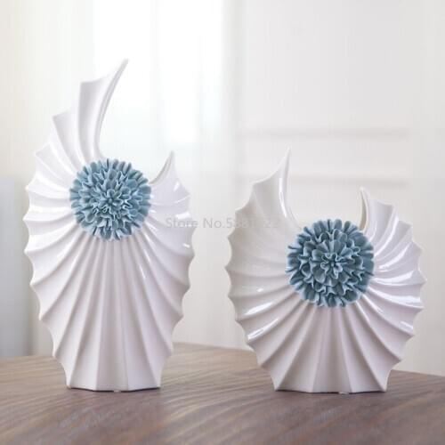 Nordic Style Modern Ceramic Vase Simple Fashion Living Room Home Decorations Accessories Modernos Statues Tabletop Vase
