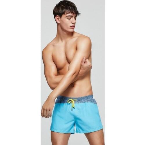 2021 Fashion Color Matching Mens Seaside Vacation Beach Pants Big Pants Youth Sports Leisure Breathable Plus Size Shorts