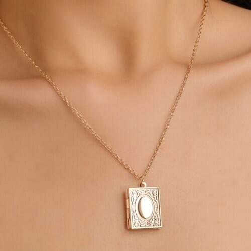1pc Fashion Carved Vintage Style Delicate Imitation Book Locket Necklace Secret Hiding Place Photo Locket Necklace Photos Box