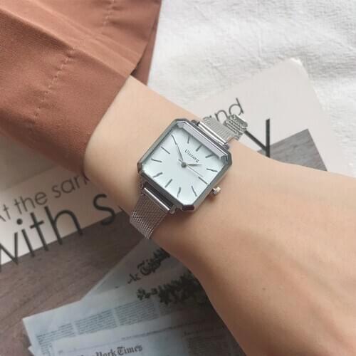 Fashion Women Silver Watches Square Design Vintage Ladies Wristwatches Ulzzang Brand Casual Female Quartz Watch With Mesh Strap