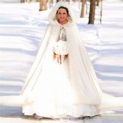 Elegant Wedding Cloaks Hooded Bridal Cape with Train Faux Fur Winter Wedding Accressories Cape bride Wedding Cloak