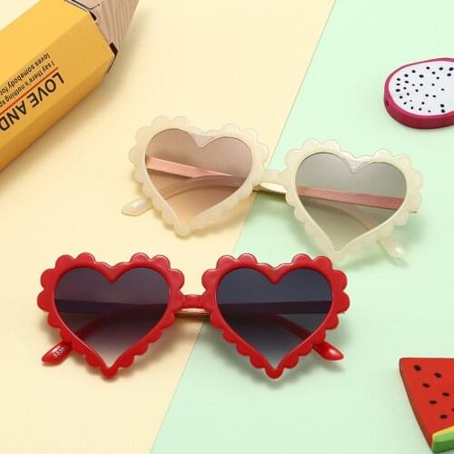 Vintage Kids Sunglasses Children Fashion Brand Heart Love Cure Pink Sun Glasses Girls Boys Sunglasses Baby Okulry Oculos 2021