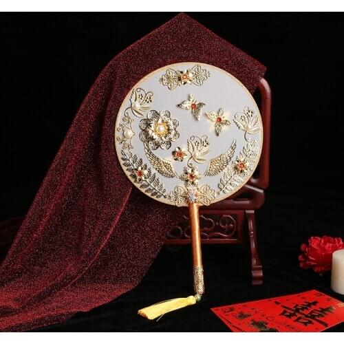 Chinese hand fan bride hand fan beauty fan bamboo feather fan dropshipping 2021 new arrivals hand fan