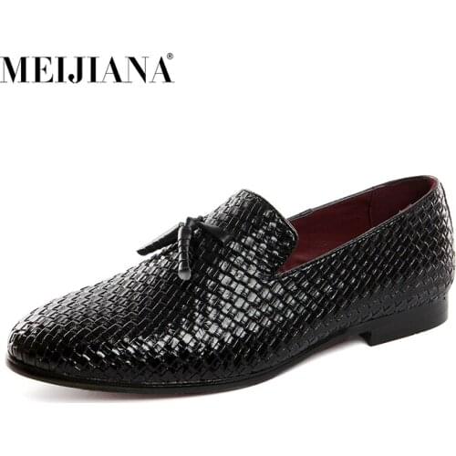 MEIJIANA Brand Men Shoes New Breathable Comfortable Men Loafers Luxury Tassel Weave Mens Flats Men Casual Shoes Big Size 38-47