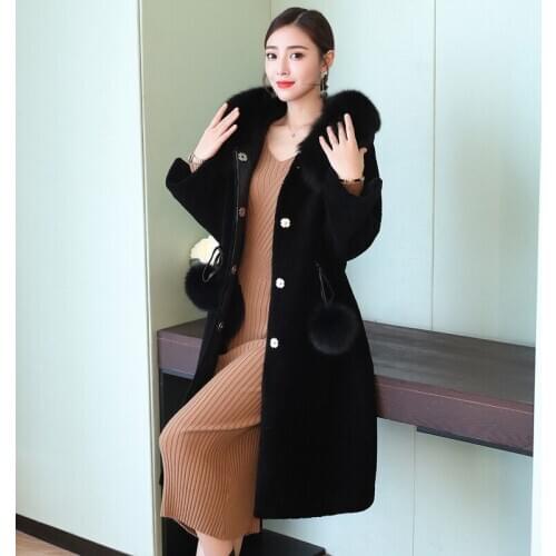 Sheep Shearing Jacket Women Winter Real Fur Coat 2020 New Warm Long Parka With Real Fox Fur Collar casaco feminino Outwear L2562