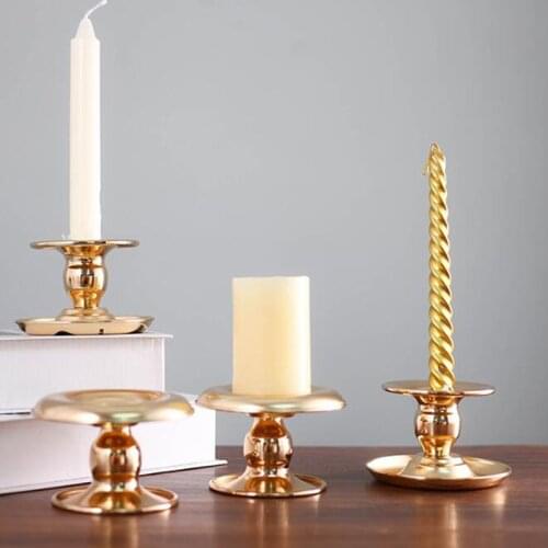 Golden Iron Candlestick Tray Christmas Decor Candle Holder Romantic Candle Stand Home Festival Wedding Centerpieces