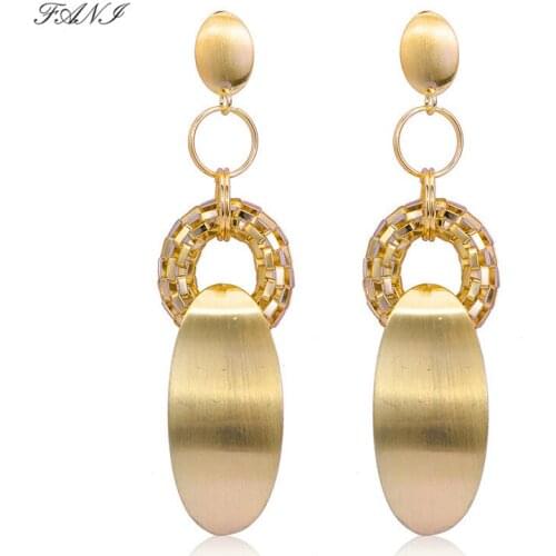 Fani Wholesale Fashion 2021 Long Drop Dangle Big Earrings For Women High Quality Brand Drop Dangle Hollow Out For Party Daily