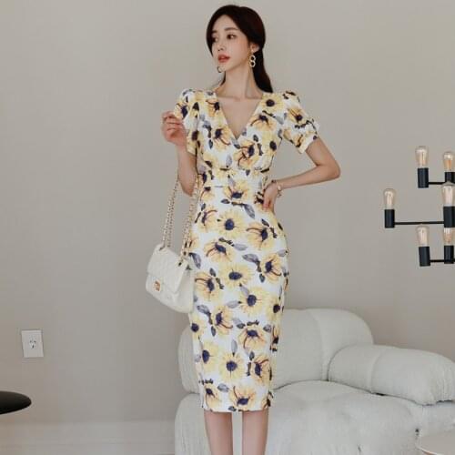 Fashion Summer Korean Vintage Short Sleeve Midi Party Dress Ladies OL Elegant Casual V-Neck Floral Print Bodycon Vacation Dress