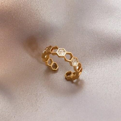 MEYRROYU Stainless Steel Gold Color Bee honeycomb Geometric Rings Accessories Rings For Women 2021 New Fashion Party Jewelry