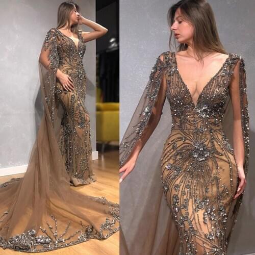 2020 Wrap Train Prom Gowns 3D Floral Beaded Lace Applique Sequins Party Dresses Evening Dresses