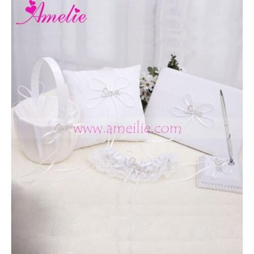 AmelieWedding Decorations For The Holidays