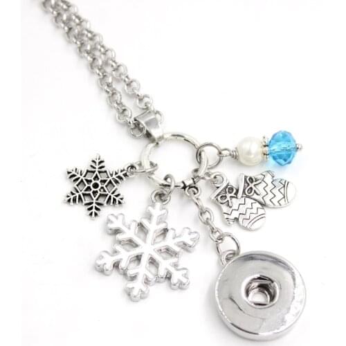 1PC Snap Necklace 18mm Snap Jewelry Winter Gloves Snowflakes Pendant Necklace Snowflake Jewelry Collar