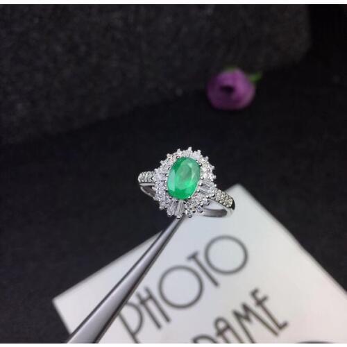 Natural emerald ring luxury style 5X7mm 925 silver Columbia origin 1ct