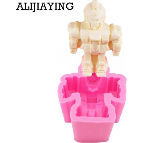 M0884 Silicone Cake Mold Robot Candy Chocolate Jelly Cake Mould Soap mold Kitchen accessories