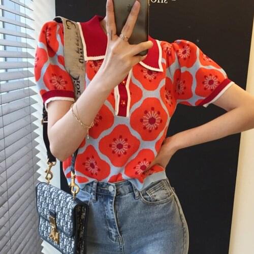 Korea Chic Retro Temperament Lapel Flower Design Chic Three Buttons Loose Wild Puff Sleeve Sweater Women