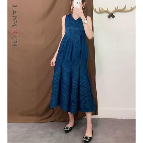 LANMREM 2021 Summer New Casual Fashion Women Loose Plus Solid Color Sleeveless Pleated Lantern Dress TC089