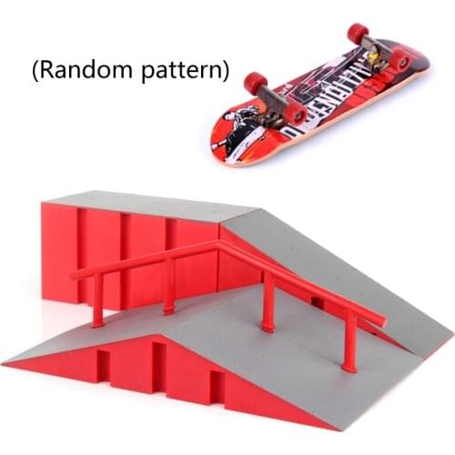 Finger Skate Park Kit Ramp Part with 1 Finger Skateboard Mini Scooter Scene Prop